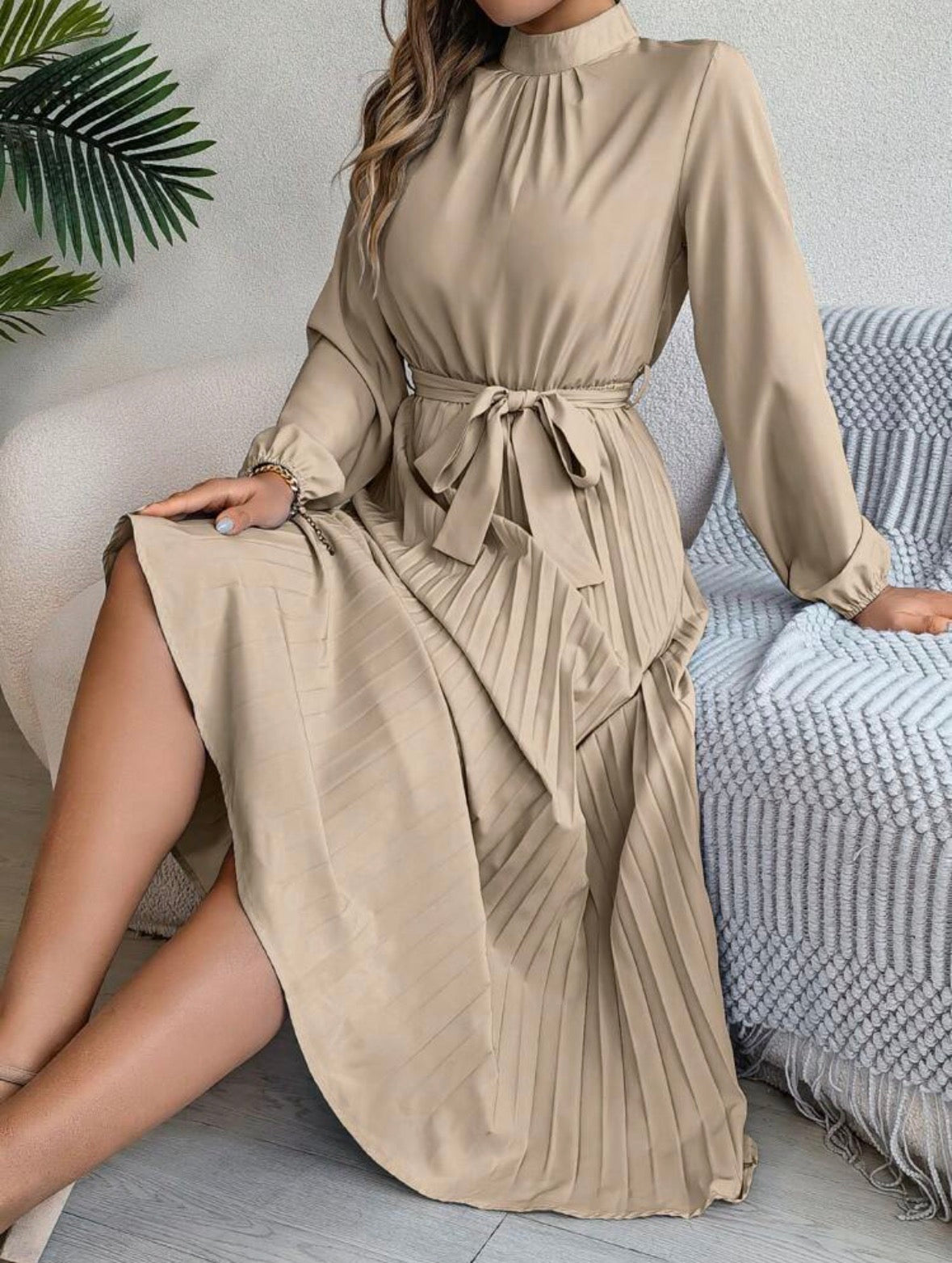 Mystique & Co™ Elegant Pleat Midi Dress