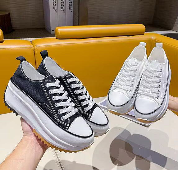 Mystique & Co™ Comfy Clara Sneakers