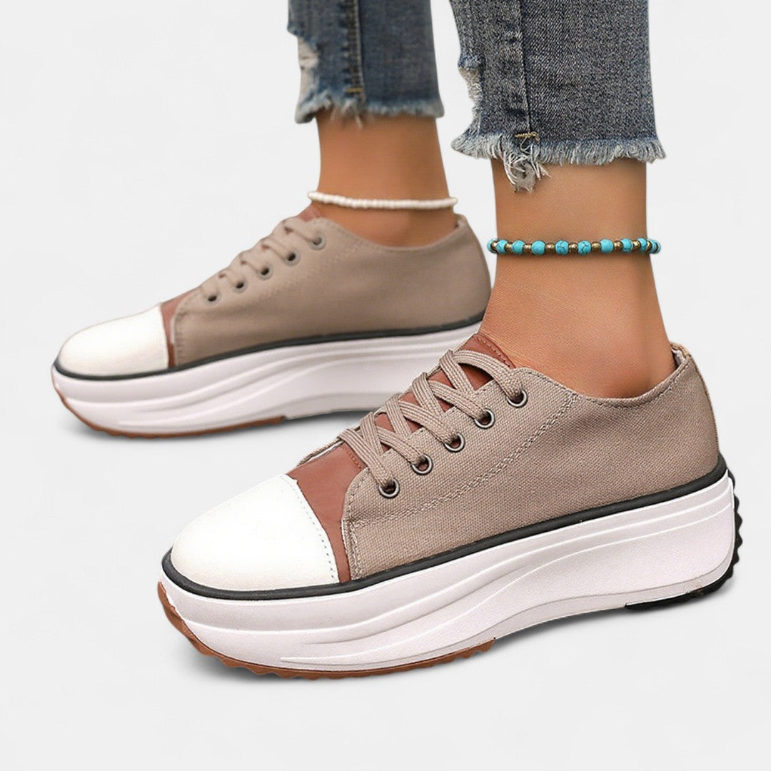 Mystique & Co™ Comfy Clara Sneakers