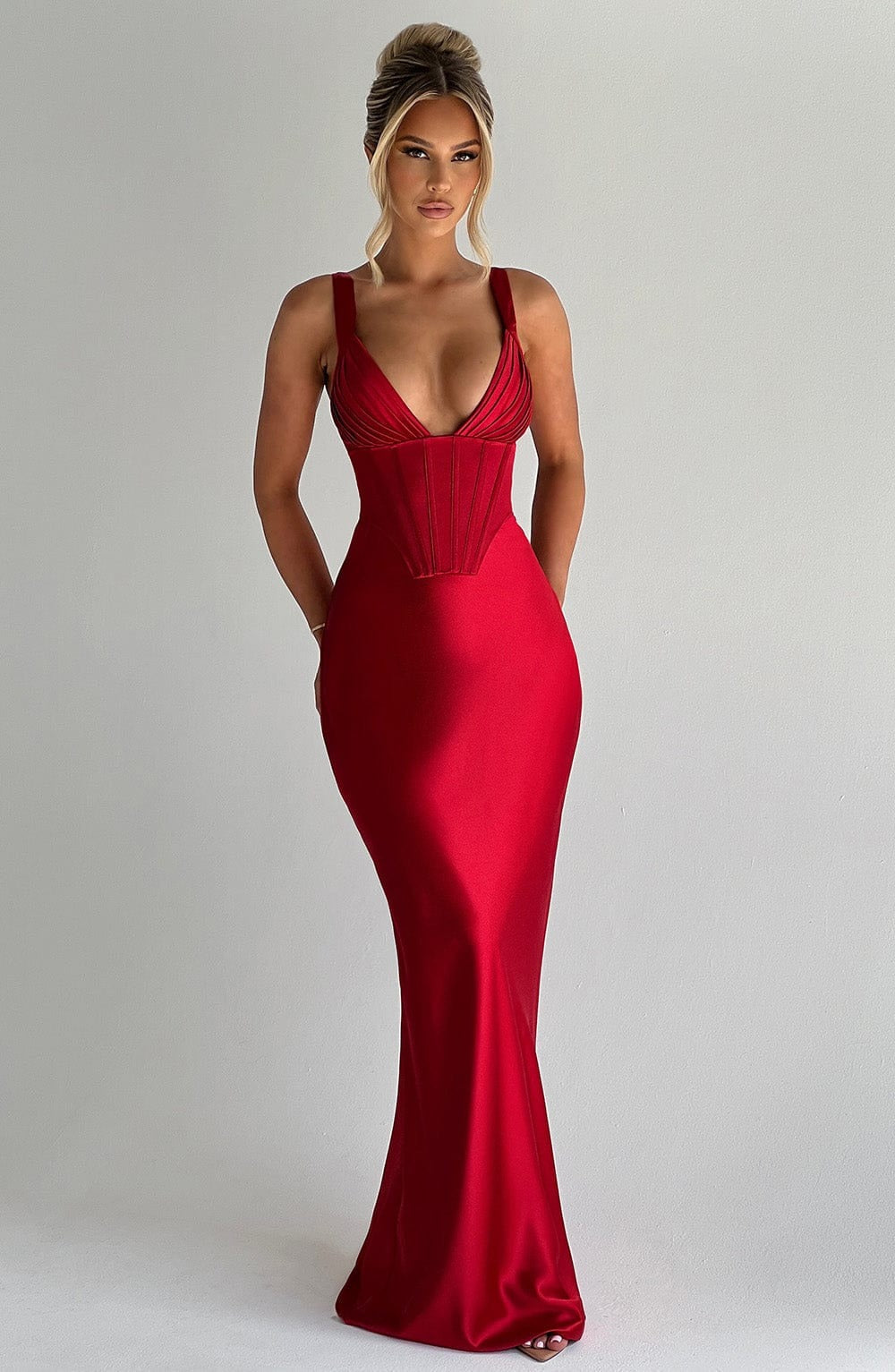 Mystique & Co™ ‘Red Night in London’ Dress